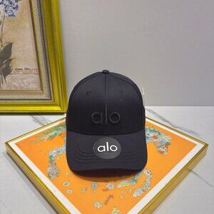 Alo Yoga Black Baseball Cap | One Size Adjustable NWT